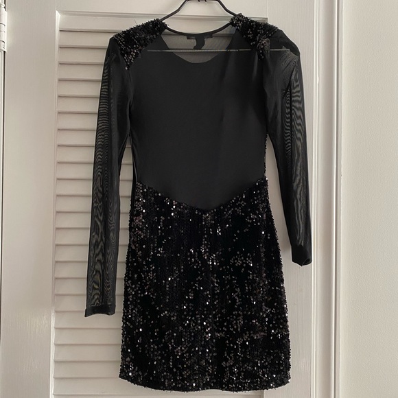 Black sequined dress - Picture 3 of 4